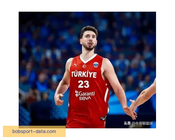 申京轰36分14板7助3断3帽创造NBA历史首人纪录